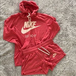 NIKE Lounge Set